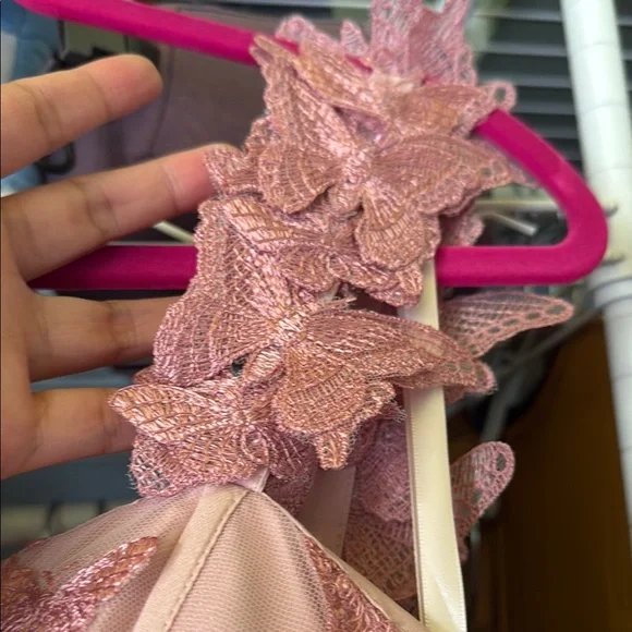 Elegant Pink Lace Gown - Picture 5 of 12